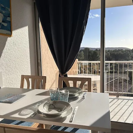 Les Hauts De 4 Personnes Apartmán *